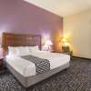 Отель La Quinta Inn & Suites by Wyndham Bowling Green, фото 7
