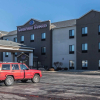 Отель Comfort Suites North, фото 1