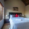 Отель Iphofolo Lodge, фото 2