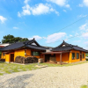 Отель Ganghwado Hwanggeumbit Pension, фото 1