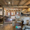 Отель Chalet Méribel, 6 pièces, 10 personnes - FR-1-566-45, фото 2