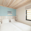 Отель Modern Lodge With a Combi Microwave, in Bloemendaal, фото 3