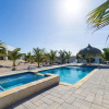 Отель Beautiful 3br2 5BA Villa w Pool Close 2 Baby Beach, фото 11