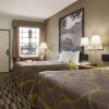 Отель Super 8 Chatsworth / Dalton, фото 5