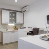 Отель Drop In Split Suites, фото 4