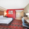 Отель La Quinta Inn & Suites by Wyndham DC Metro Capital Beltway, фото 7