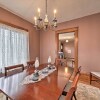 Отель Classy Colonial House w/ Furnished Sunroom!, фото 11