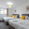Отель The Eldern - Spacious, Netflix, free Parking, close to A1, фото 4
