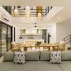 Отель VILLA UNDER THE SUN· Luxury & Indulgence - close to FINNS BEACH CLUB, фото 2