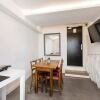 Отель The Nest - Modern Room In Northbridge with Roof Terrace, фото 6