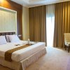 Отель Surabaya Suites Hotel Powered by Archipelago, фото 28