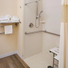 Отель Hampton Inn & Suites Mansfield, фото 9