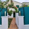 Отель Cosy house with garden infront of the sea, фото 18