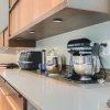 Отель Elegant Mountain Getaway On Daly Ave! 135 3 Bedroom Home by RedAwning, фото 13