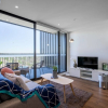 Отель Wow Apartment In Boxhill Central Near Hospital, фото 3
