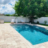 Отель Paradise Pool Home Near IMG and Siesta Key Beach, фото 17