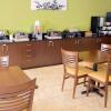 Отель Sleep Inn & Suites Harrisonburg near University, фото 27