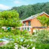 Отель Muju Family House Pension, фото 4