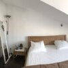 Отель Appartement confortable au centre de La Rochelle, фото 5