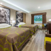 Отель Super 8 by Wyndham Kingwood Houston North, фото 15