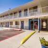 Отель Motel 6 Youngtown, AZ - Phoenix - Sun City в Янгтауне