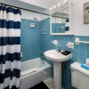 Отель Seaspray Condos 205A, фото 7