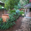 Отель Harties Lake Garden House 24 Sleeper Hartbeespoort dam, фото 1