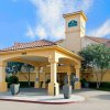 Отель La Quinta Inn & Suites by Wyndham Dallas DFW Airport North, фото 31