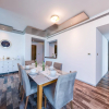 Отель Tanin - Stunning Fendi Apt for 8 Facing Palm Jumeirah, фото 13