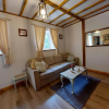 Отель Wesley House Holidays - Choice of 2 Quirky Cottages in 4 private acres, фото 4