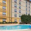 Отель La Quinta Inn & Suites by Wyndham Atlanta Ballpark/Galleria, фото 36