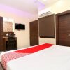 Отель Azaad Lifestyle Hotel by OYO Rooms, фото 16