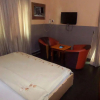 Отель C.Courtesy Suites, фото 5