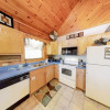 Отель Fever 1 Bedroom Cabin by RedAwning, фото 4