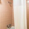 Отель Rodeway Inn, фото 7