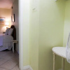 Отель Coconut Grove Beach Resort Suite 1, фото 5