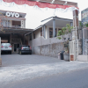 Отель OYO 1692 Villa Akbar 3, фото 29
