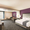 Отель La Quinta Inn & Suites by Wyndham McAllen La Plaza Mall, фото 23