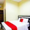 Отель RedDoorz @ Jalan Bali Cilacap, фото 3