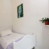 Отель Quaint and Cozy City Centre Apartment Ideal for 3, фото 4