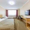 Отель Hualian Hotel Jinan, фото 1