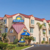 Отель Days Inn Carlsbad, фото 1