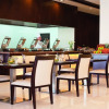 Отель Movenpick Hotel Apartments Al Mamzar Dubai, фото 32