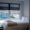 Отель Modern 4-BR Condos at Current at Latimer Square, фото 5