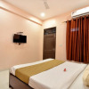 Отель New Arya 2 by OYO Rooms, фото 18