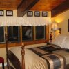 Отель Covered Bridge Bed and Breakfast в Хартленде