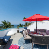 Отель Ocean Front Penthouse Pool Sleeps 8 People, фото 37