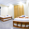 Отель Bonsai Surf Lodge - Hostel, фото 2