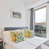 Отель Panoramic Pad -amazing Apartment With WOW Factor Views Across the City to the sea, фото 7