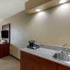 Отель Comfort Inn & Suites Jackson - West Bend, фото 29